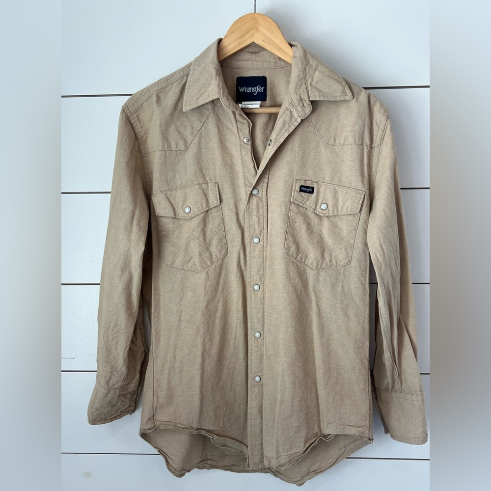 Wrangler tan Western pearl snap Shirt-‎ medium
